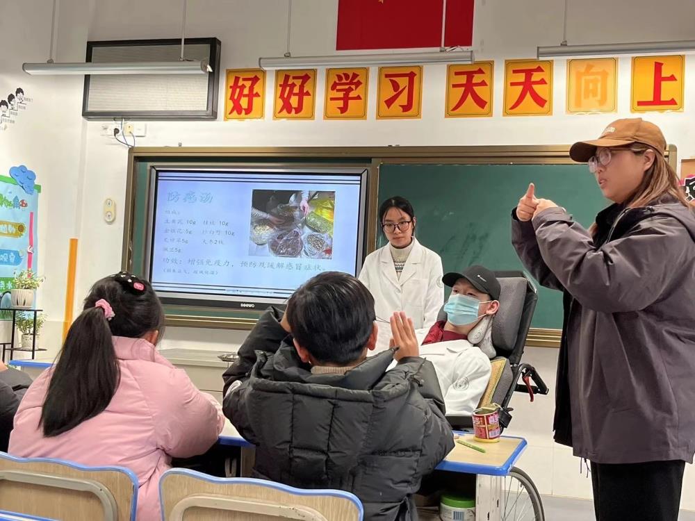 志愿活动1.jpg